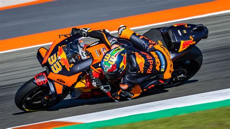 where are ktm motorcycles made